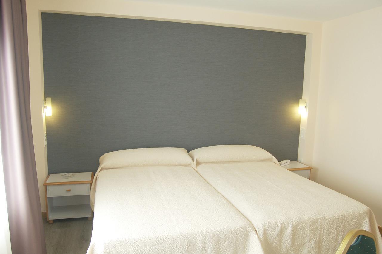 Hotel Lupa San Juan de Pinera Екстериор снимка